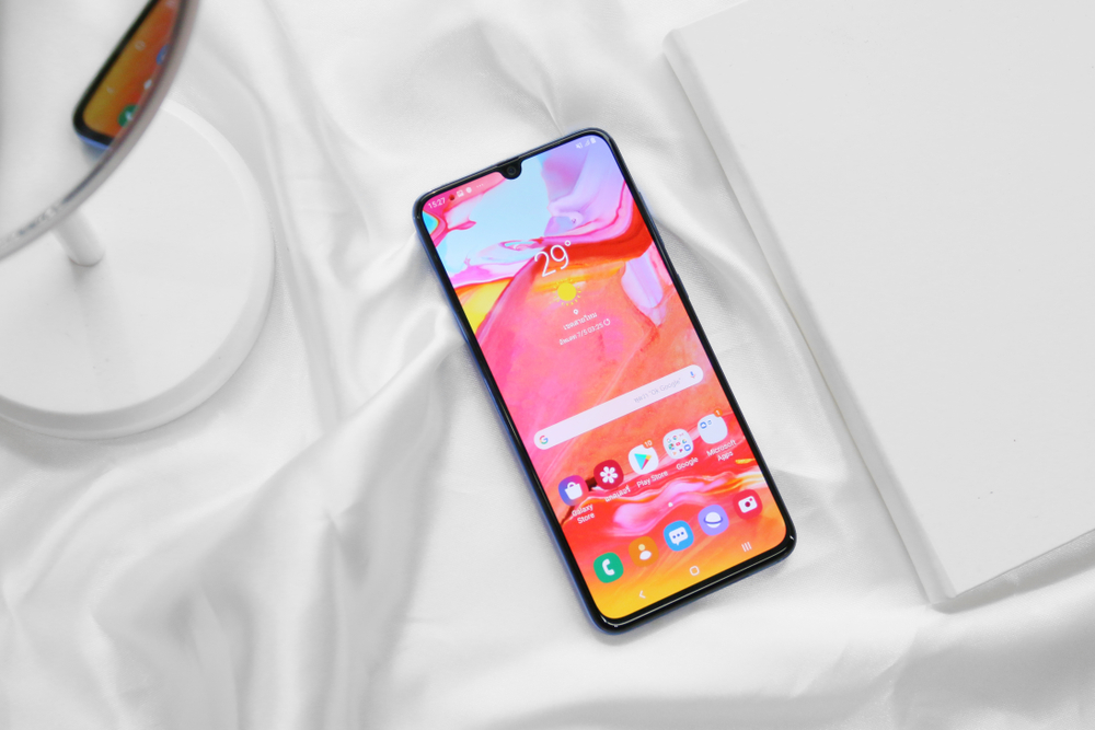 Telefoanele Samsung primesc UFS 4.0, o nouă tehnologie de stocare, cu viteze mai mari și eficiență energetică mai bună